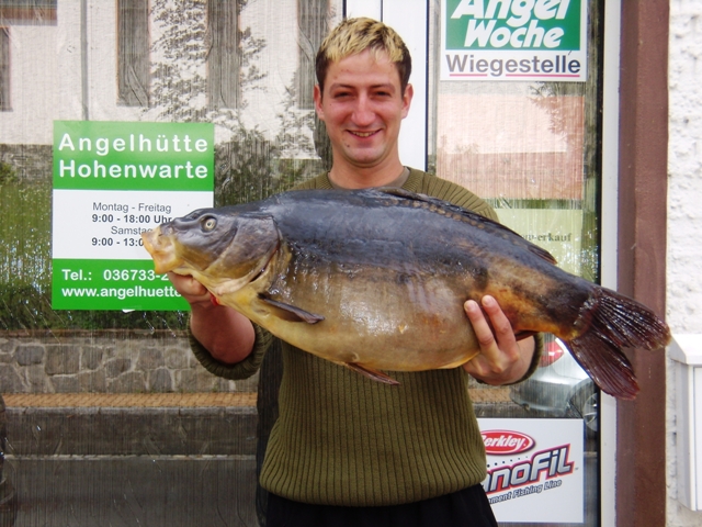 Patrick Werner -  Spiegelkarpfen 
 72 cm - 7700 gr 
 Hohenwartestausee 
 Made 
 15.05.2012 